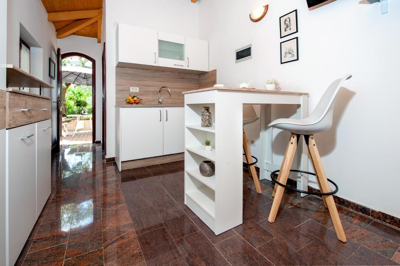 Apartments Carmelo Ρόβινι Εξωτερικό φωτογραφία